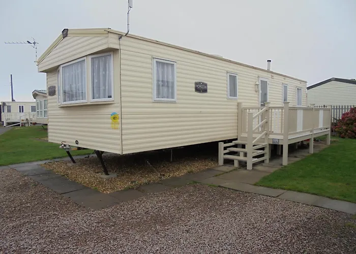 8 Berth On Sealands New Horizon