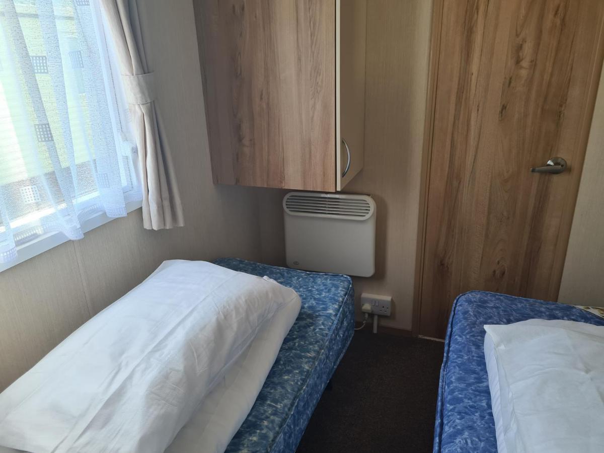 Apartment 8 Berth On Sealands New Horizon