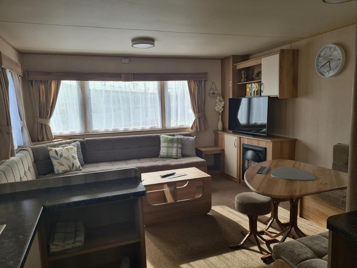 8 Berth On Sealands New Horizon *